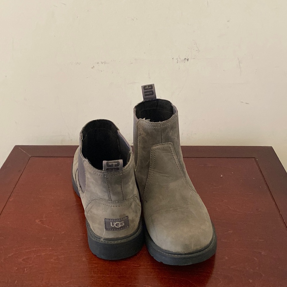Girls Gray UGG boots